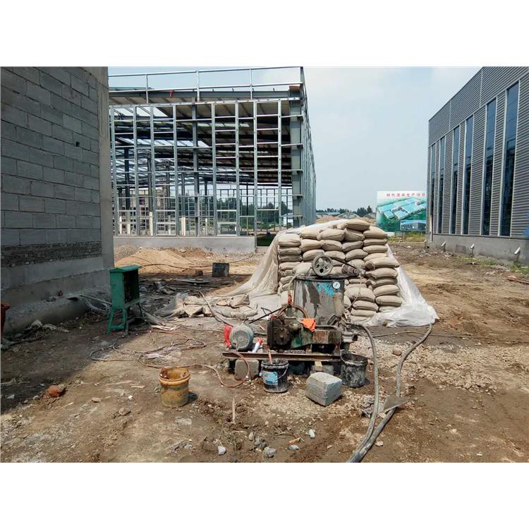荷塘地基下沉注浆加固施工